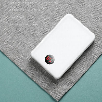LCD Ekranlı 10000mAh 8 Pin Mikro USB Dahili Kablo Güç Bankası